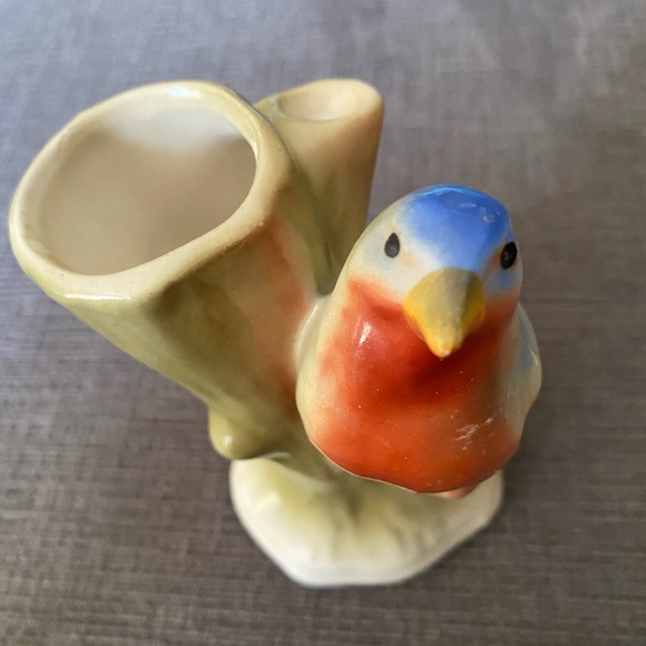Vintage Bird Bud Vase Red Dime Mark Czech Pottery - Picture 2 of 9